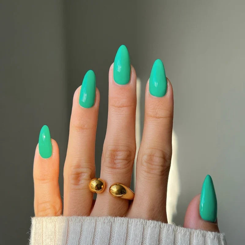 DND Diva Matching Polish Set Gel & Lacquer - #193 Hot Girl Walks