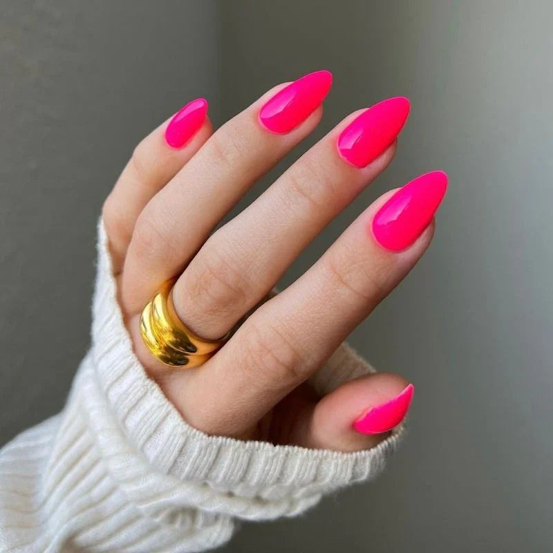 DND Diva Matching Polish Set Gel & Lacquer - #230 Strawberry Martini