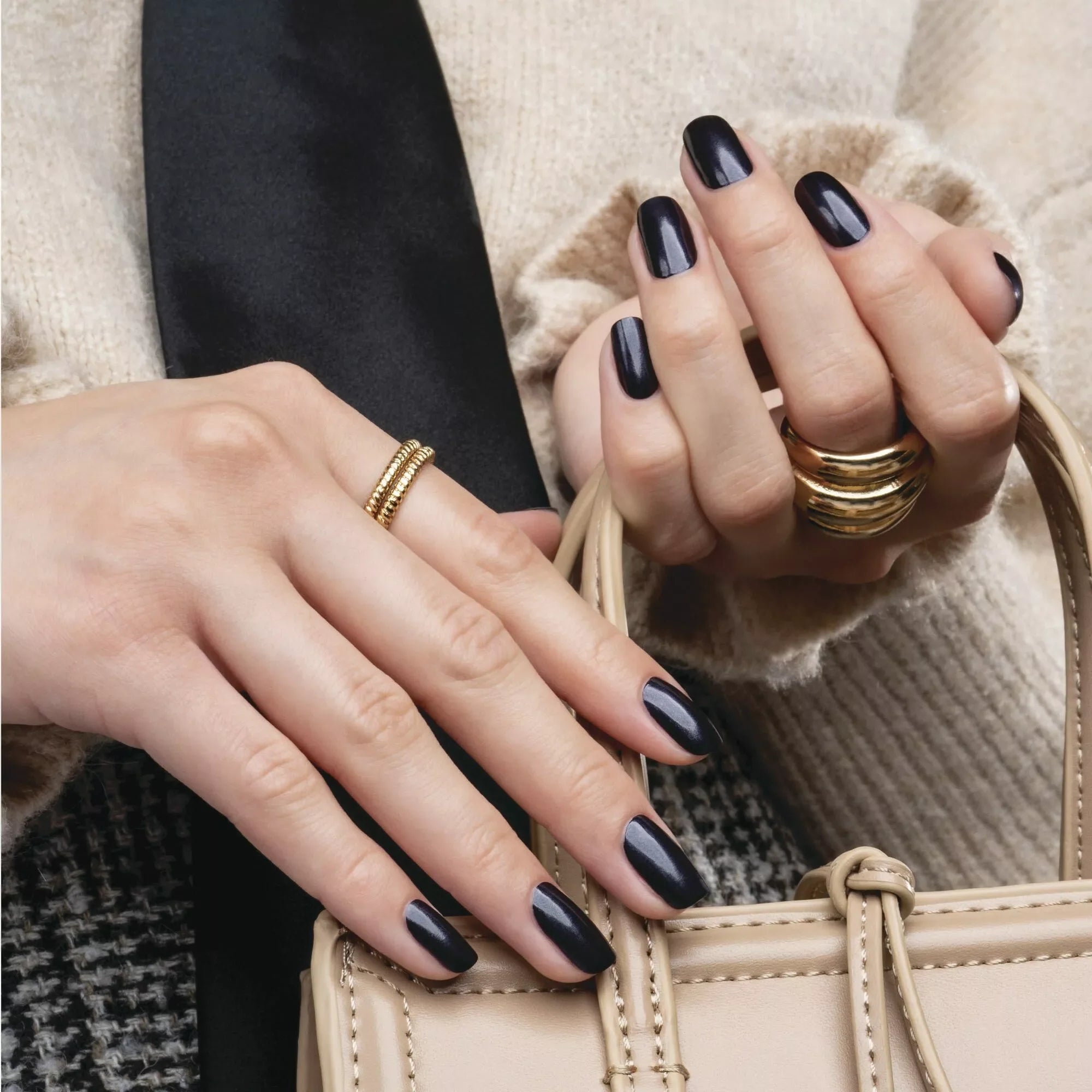 Morgan Taylor Nail Lacquer Follow Suit 3110464
